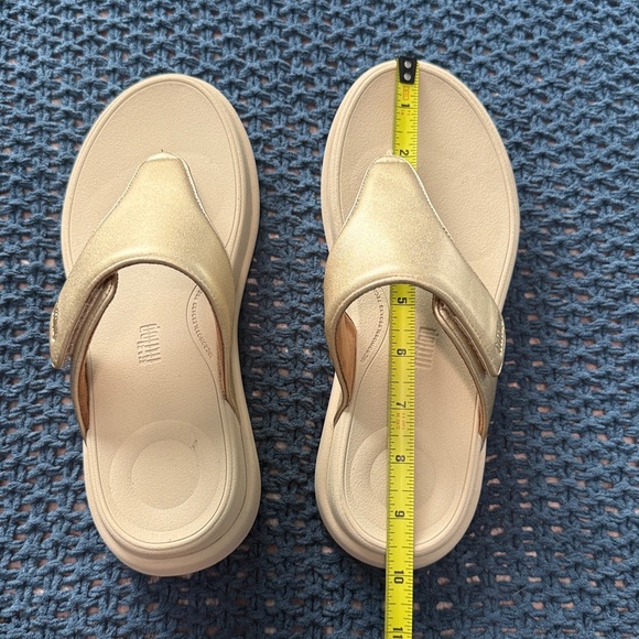 FitFlop Women's F-Mode Go Adjustable Toe-Post Sandal - Picture 9 of 11